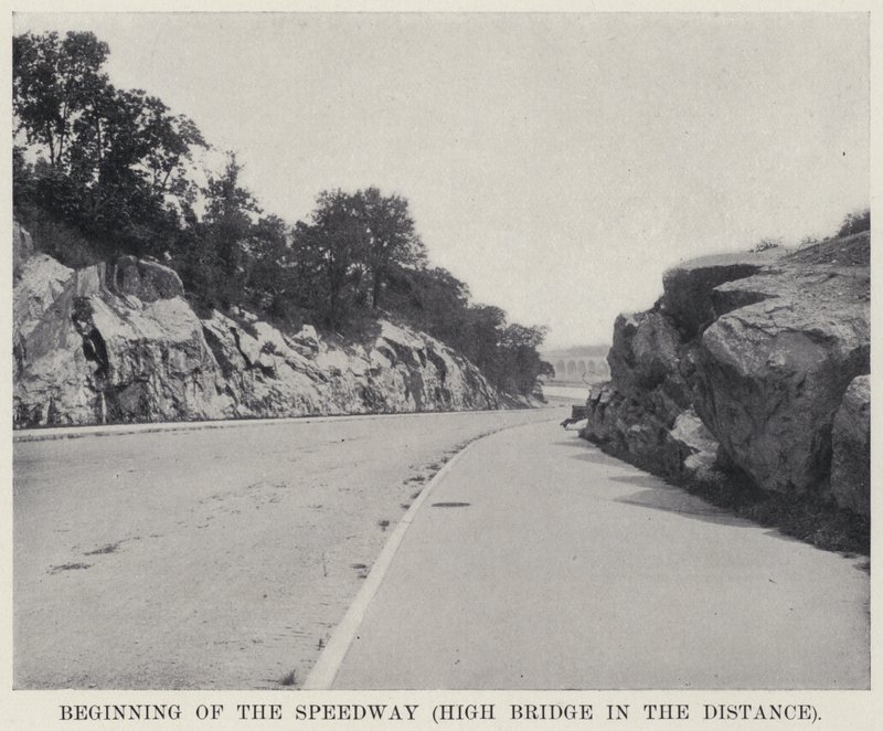 Begin van de Speedway, High Bridge in de verte door American Photographer