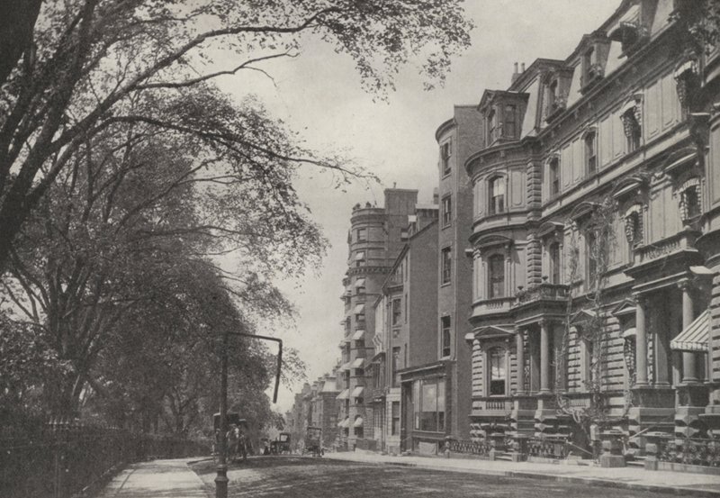 Boston: Beacon Street (z/w foto) door American Photographer