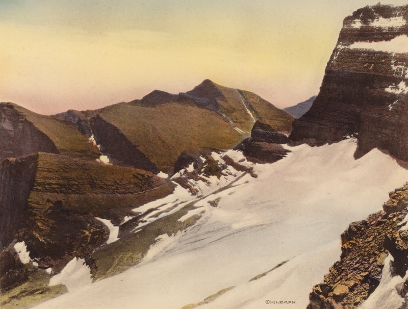 Nationaal park Glacier: Grinnell Glacier vanaf de Garden Wall (gekleurde foto) door American Photographer