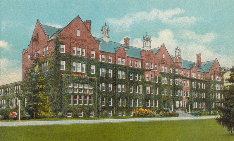 Poughkeepsie: Lathrop Hall, Vassar College (kleurenfoto) door American Photographer