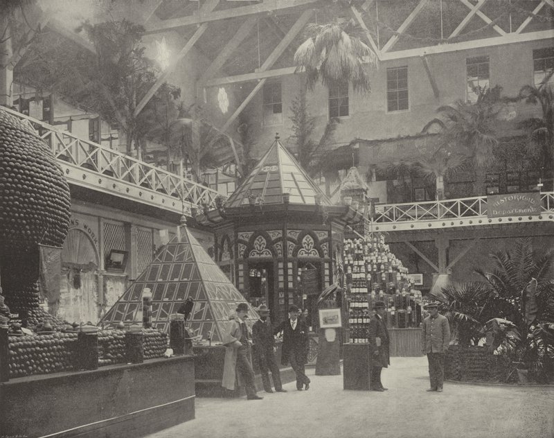 Zuidelijk Einde van het Californische Gebouw door American Photographer