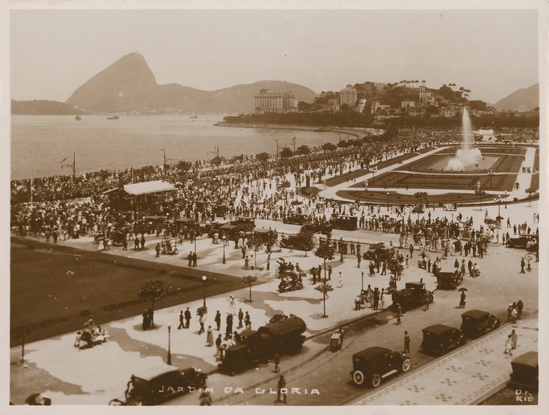 Tuinen van Gloria, Rio de Janeiro (z/w foto) door Brazilian Photographer