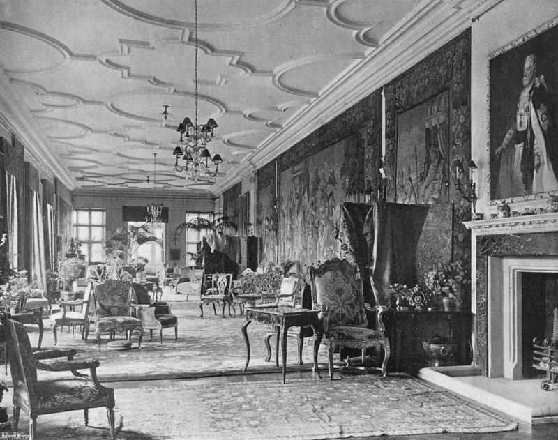 De Lange Galerij door Charles Latham