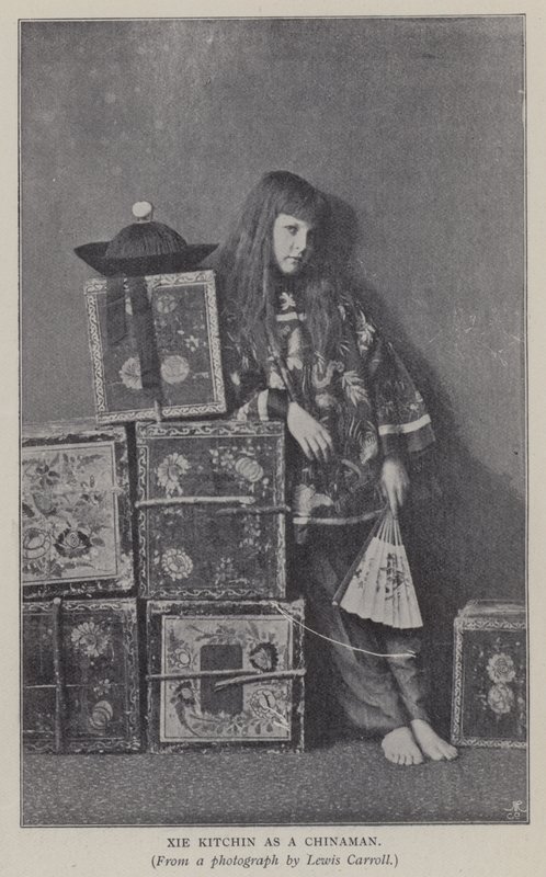 Xie Kitchin als een Chinees (zwart-wit foto) door Charles Lutwidge Dodgson
