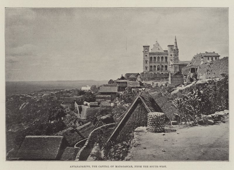 Antananarivo, de hoofdstad van Madagaskar, vanuit het zuidwesten door English Photographer