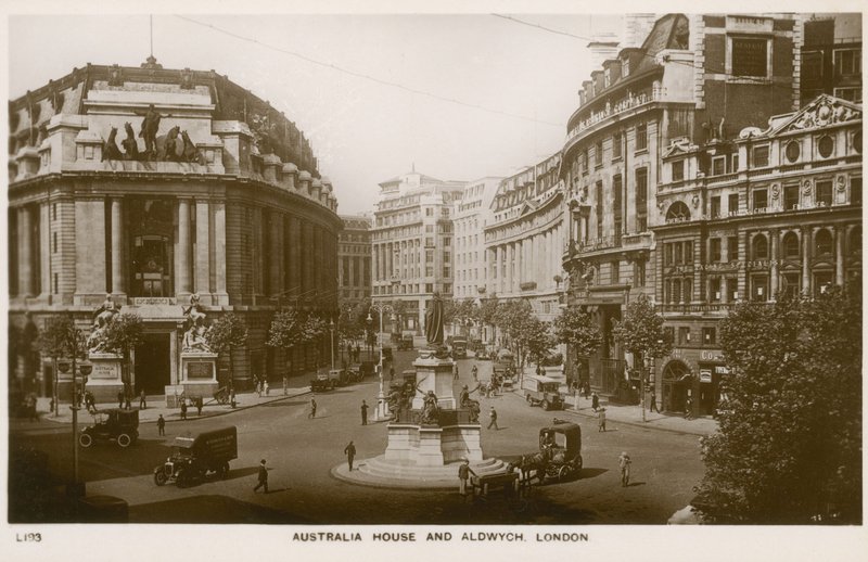 Australia House en Aldwych, Londen door English Photographer