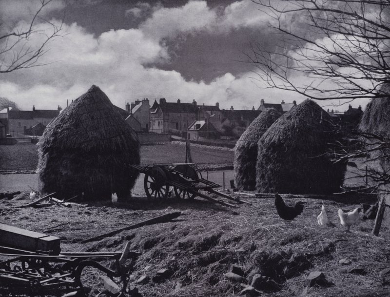 Boerderijstapels en dorpsdaken in Oxton, Lauderdale door English Photographer