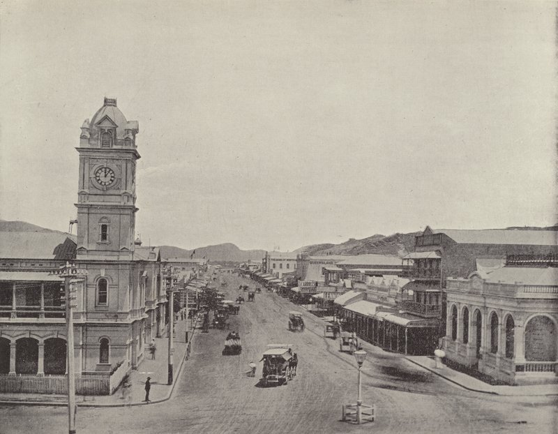 Flinders Street, Townsville, Queensland door English Photographer