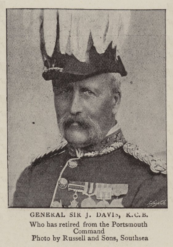 Generaal Sir J Davis, KCB door English Photographer