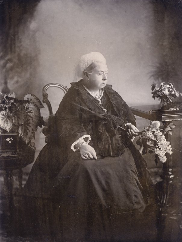 Laatste foto van Koningin Victoria in Balmoral door English Photographer