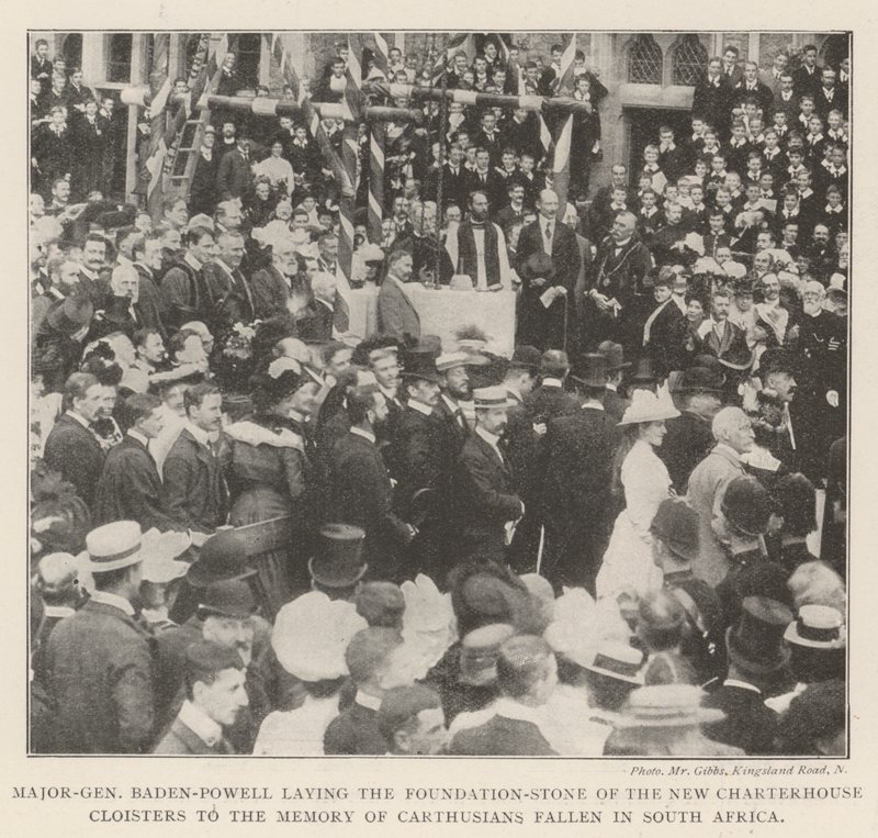 Generaal-Majoor Baden-Powell legt de Eerste Steen van de Nieuwe Charterhouse Kloosters ter Nagedachtenis aan Carthusiërs gevallen in Zuid-Afrika door English Photographer