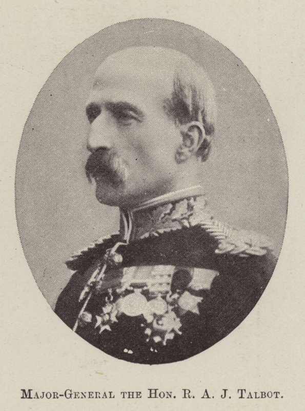 Generaal-majoor de Eerwaarde R A J Talbot door English Photographer