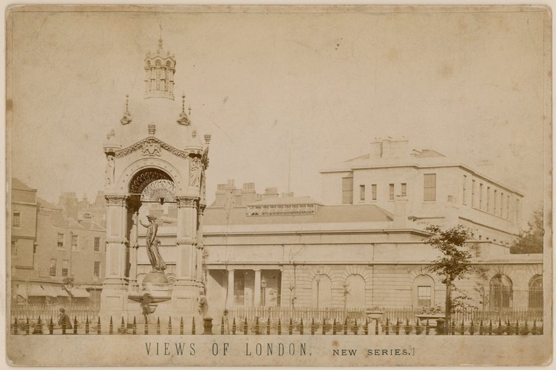 Martelarenmonument, Smithfield door English Photographer