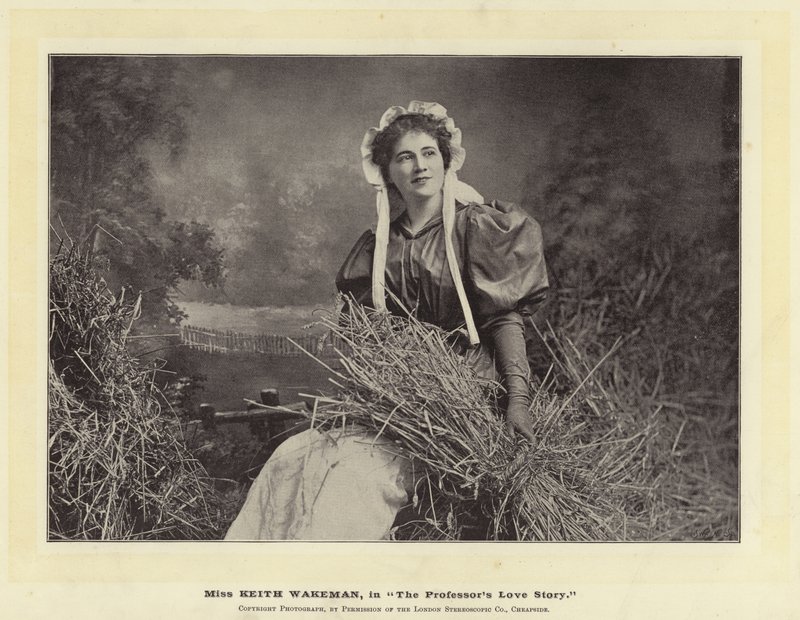 Miss Keith Wakeman, in Het Liefdesverhaal van de Professor door English Photographer