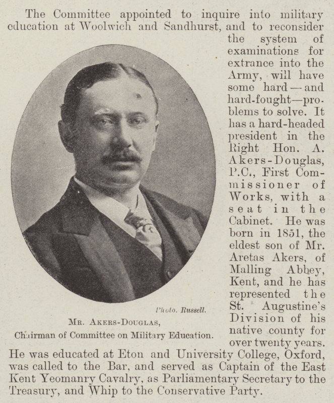Mr Akers-Douglas, voorzitter van de commissie voor militaire opleiding door English Photographer