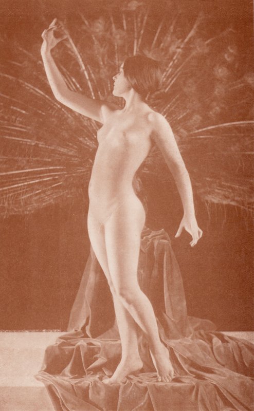 Nudistische kunst: IJdelheid door English Photographer