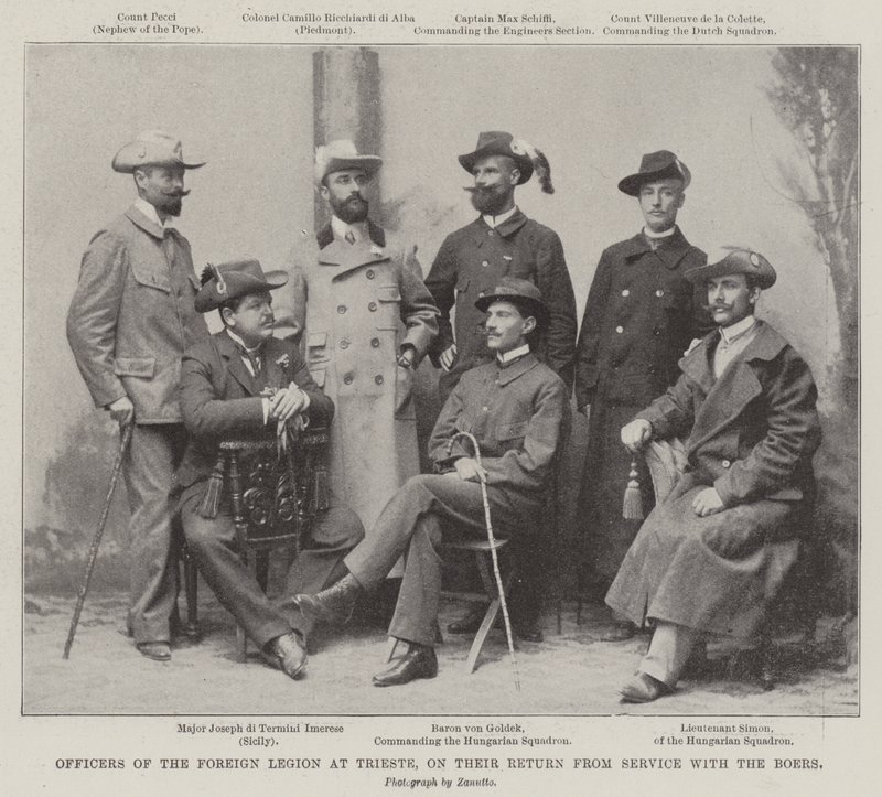 Officieren van het Vreemdelingenlegioen in Triëst, bij hun terugkeer van dienst bij de Boeren door English Photographer