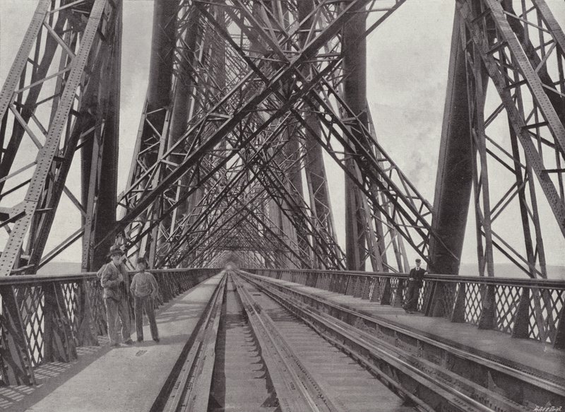 Op de Forth Brug door English Photographer
