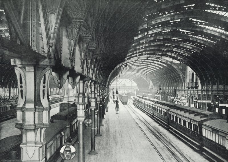 Paddington Station, algemeen overzicht van de perrons door English Photographer