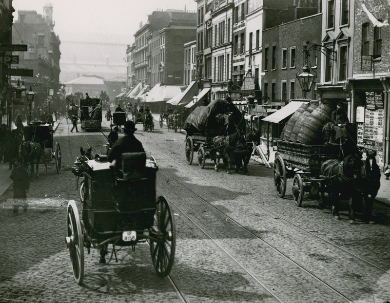 Pentonville Road, Londen door English Photographer
