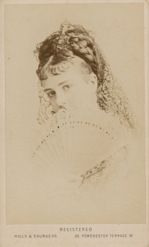 Portret van prostituee Mabel Gray door English Photographer