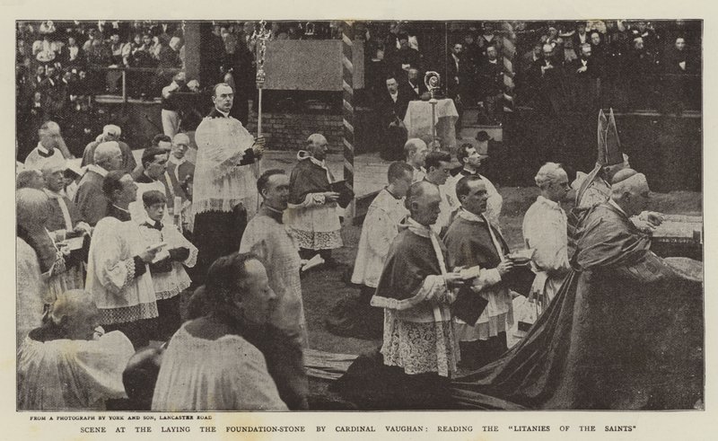 Scène bij het Leggen van de Eerste Steen door Kardinaal Vaughan, het Lezen van de Litanieën van de Heiligen door English Photographer