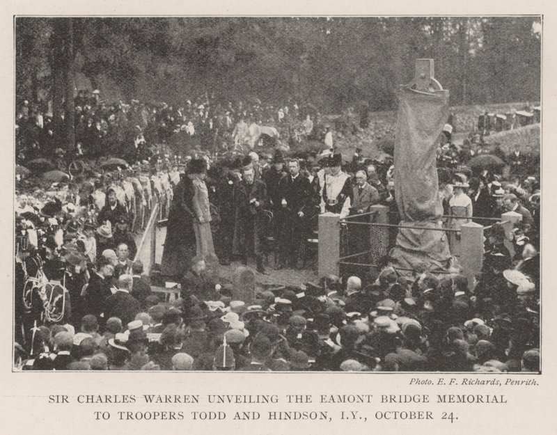 Sir Charles Warren onthult het Eamont Bridge Memorial voor Troopers Tood en Hindson, Imperial Yeomanry, 24 oktober door English Photographer