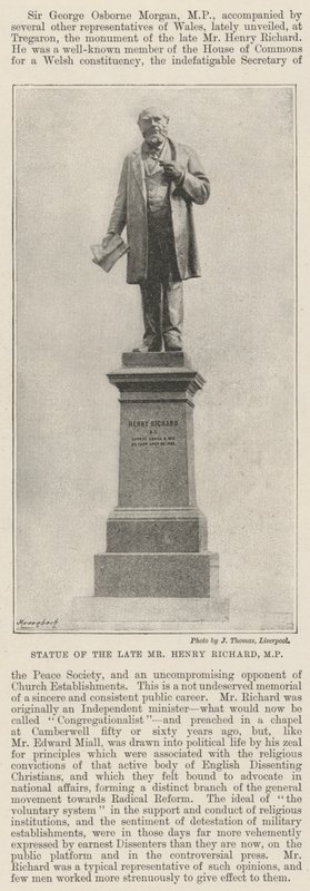 Standbeeld van wijlen de heer Henry Richard, MP door English Photographer