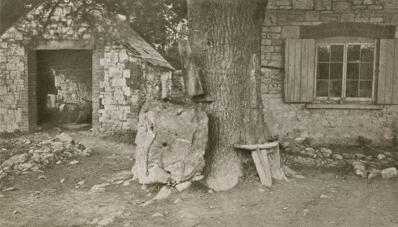 De Blowing Stone, Uffington door English Photographer