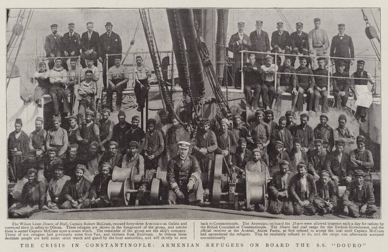 De crisis in Constantinopel, Armeense vluchtelingen aan boord van de SS Douro door English Photographer