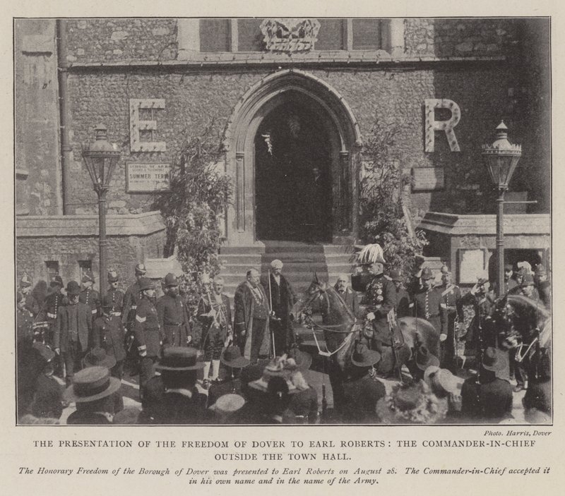 De Overhandiging van de Vrijheid van Dover aan Graaf Roberts, de Opperbevelhebber buiten het Stadhuis door English Photographer