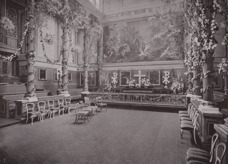 De Privé Kapel van de overleden Koningin Victoria, Buckingham Palace door English Photographer