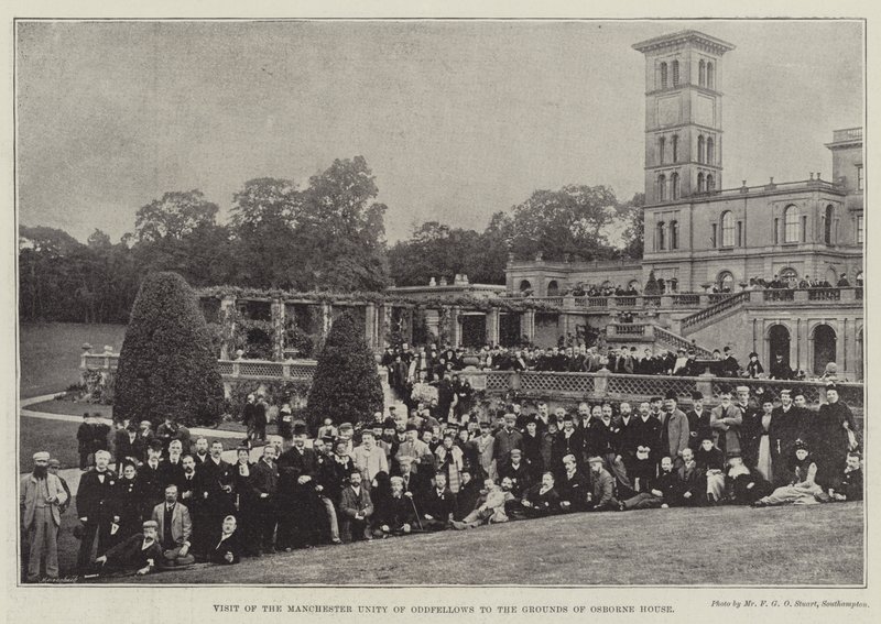 Bezoek van de Manchester Unity of Oddfellows aan de tuinen van Osborne House door English Photographer