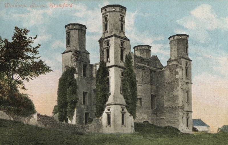 Wothorpe Towers, ruïnes van een Jacobijnse lodge, Cambridgeshire door English Photographer