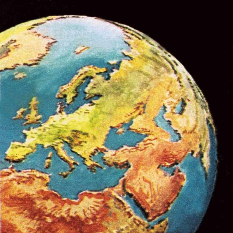 De aarde zoals voorgesteld vanuit de ruimte in 1965 door English School