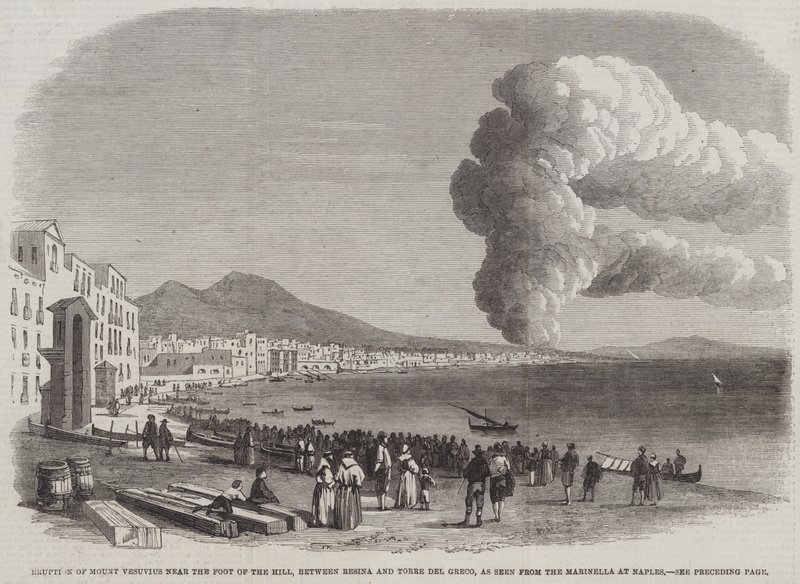 Uitbarsting van de Vesuvius nabij de voet van de heuvel, tussen Resina en Torre del Greco, gezien vanaf de Marinella in Napels (gravure) door English School