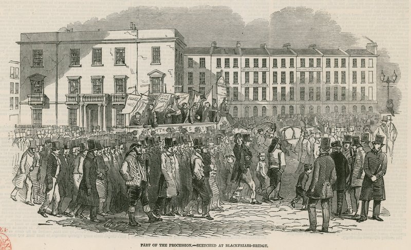 De Chartist bijeenkomst op Kennington Common in 1848, deel van de Processie - geschetst bij Blackfriars Bridge door English School