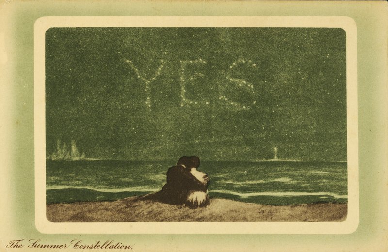 De zomerconstellaties: geliefden op een strand 