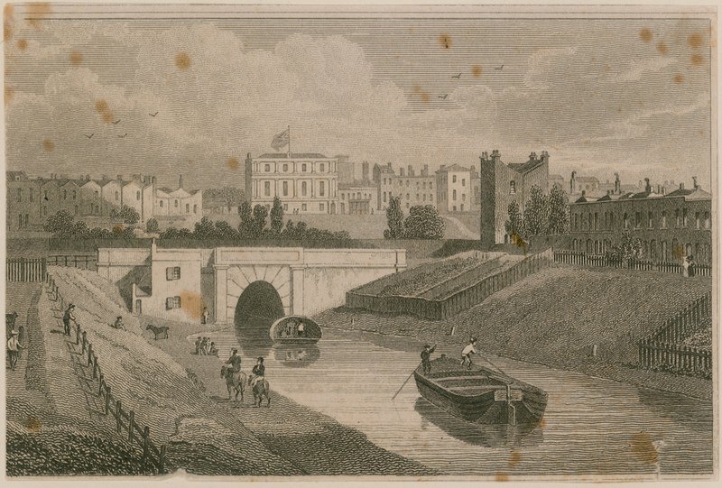 De westelijke ingang van de Regents Canal Tunnel, Islington, Londen door English School