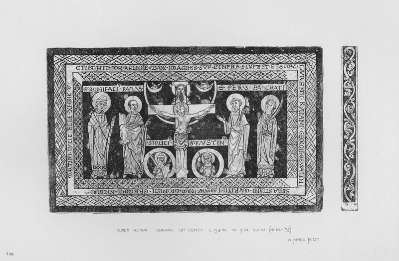 Victoria en Albert Museum: Super Altaar, Duits, 12e eeuw door English School