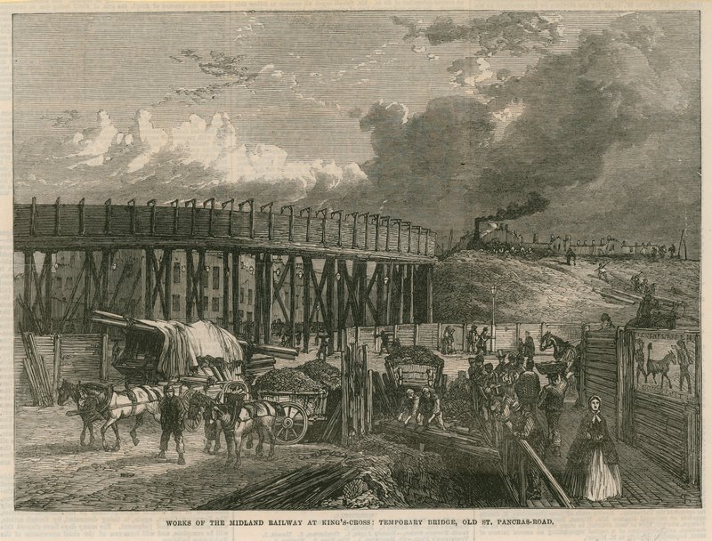 Werken aan de Midland Railway bij Kings Cross, Londen; tijdelijke brug, Old St Pancras Road door English School