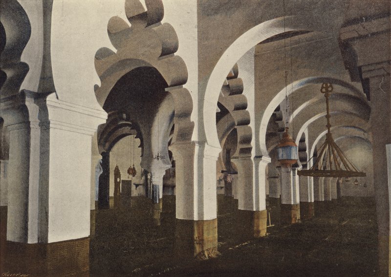 Grote Moskee van Djama-Kebor, in Tlemcen door European Photographer