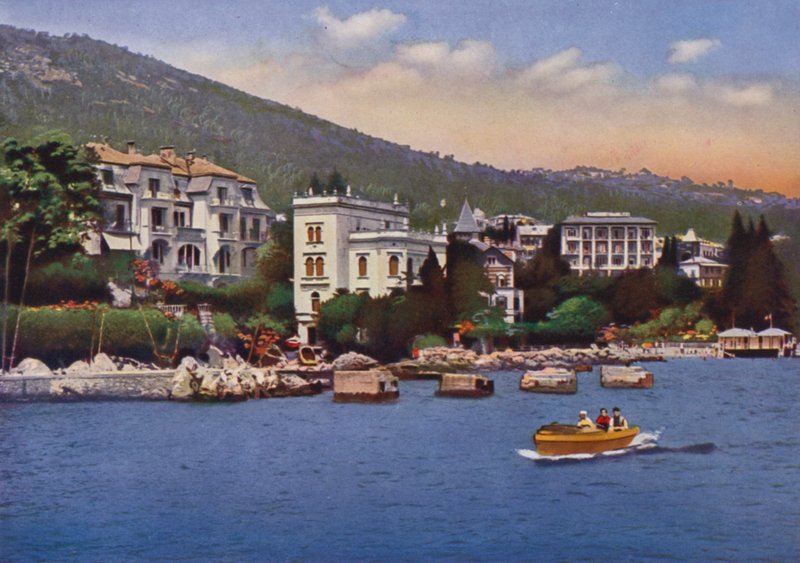 Abbazia, nu Opatija in Kroatië: Ville viste dal Porto, Sanatorio Dott Horvat, en anderen (foto) door European Photographer