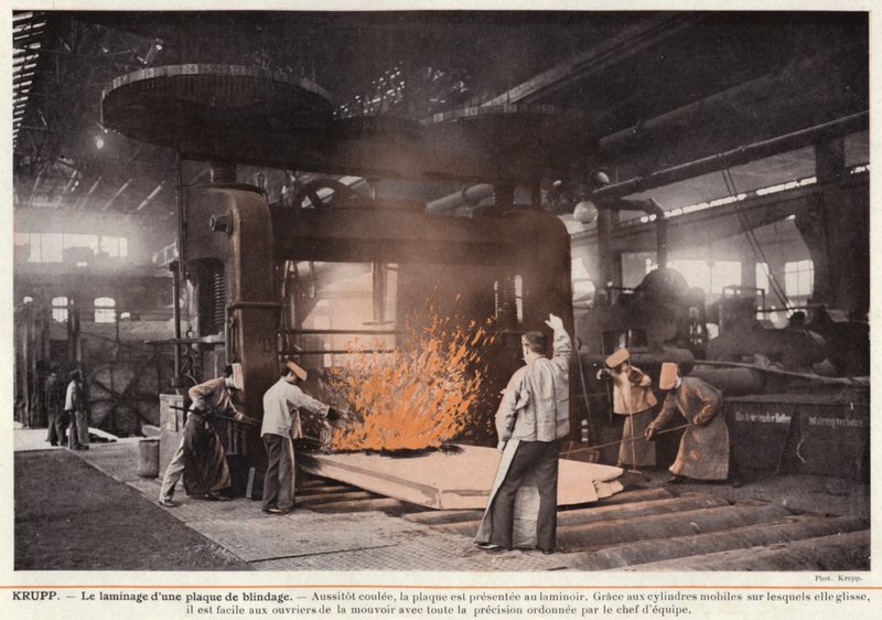 Krupp, Het walsen van een pantserplaat door European Photographer