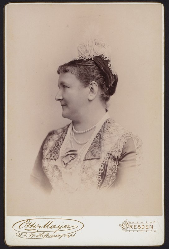 Portret, Laatste Koningin van Saksen, voorheen Prinses Carol van Zweden door European Photographer