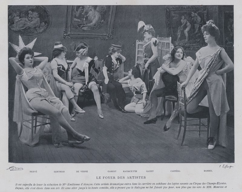 Actrices in de groene kamer van het Théâtre des Variétés, Parijs door French Photographer