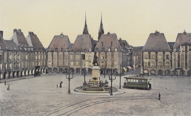 Charleville, Hertogelijk Plein door French Photographer