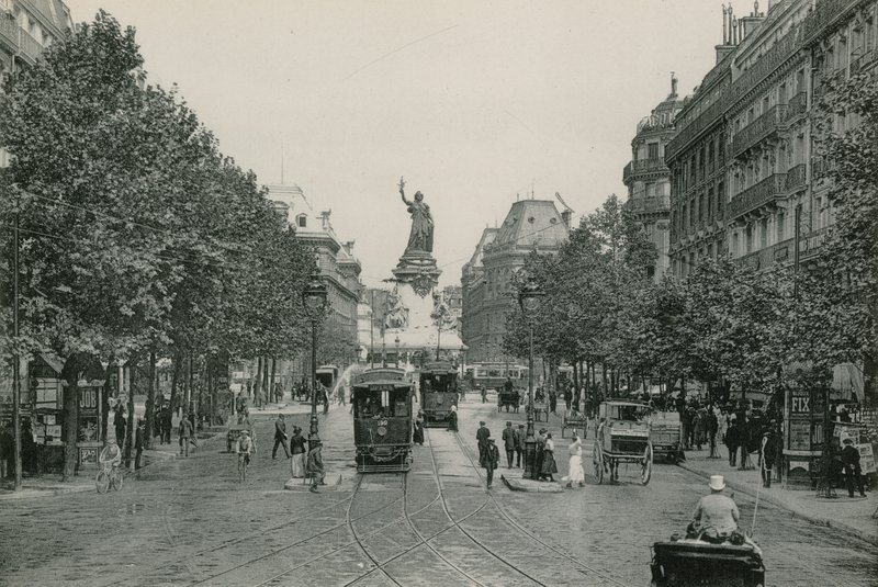 Temple Straat en Place de la République door French Photographer