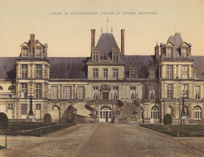 Palais de Fontainebleau, Facade en Hoofdingang door French Photographer