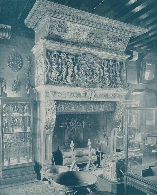 Parijs: Een Gesneden Schouw, Musee Cluny door French Photographer